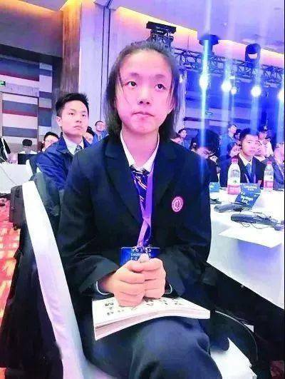 中国最小女科学家15岁图片