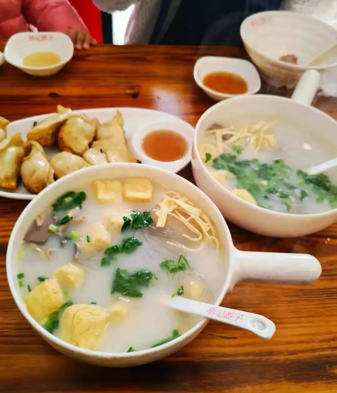 生活|松江的早餐店里，最是人间烟火气丨爱申活暖心春