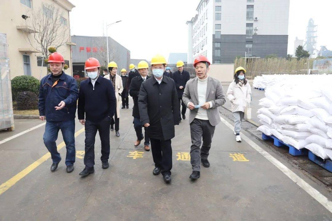 方健忠在智造新城开展助企开门红服务时强调转思路优服务谋合作政企