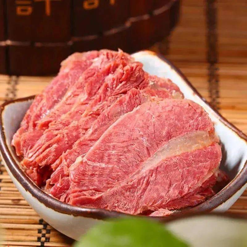 四步教你挑选到正宗平遥牛肉!_时间_硝盐_道工序