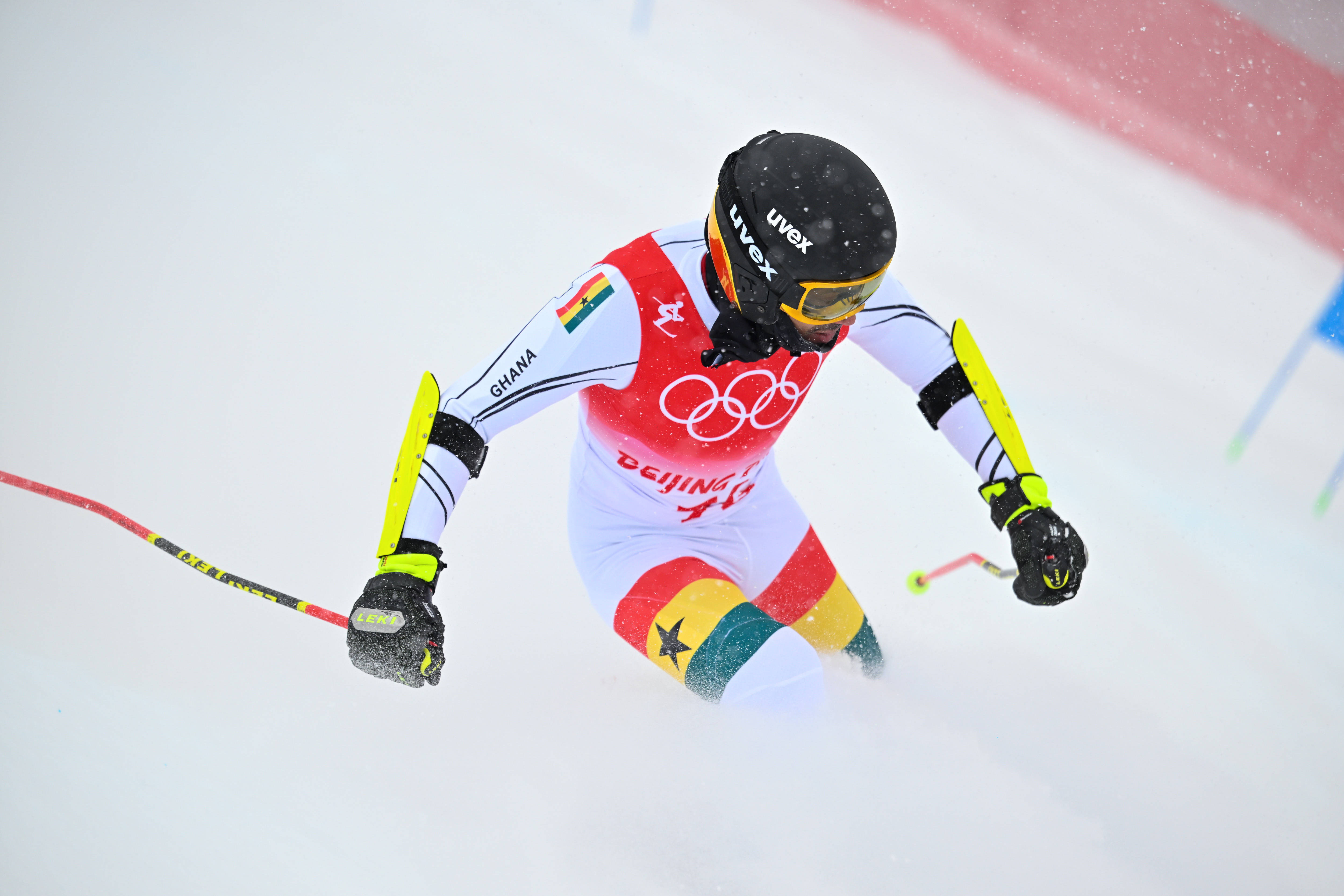 冬奥会比赛照片滑雪图片