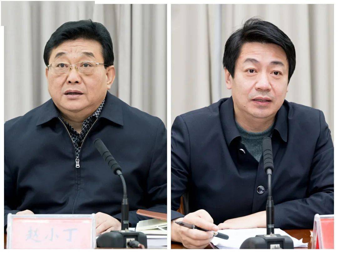 市教工委专职副书记齐晓兵宣读《关于2021年邯郸市教育系统考核结果和