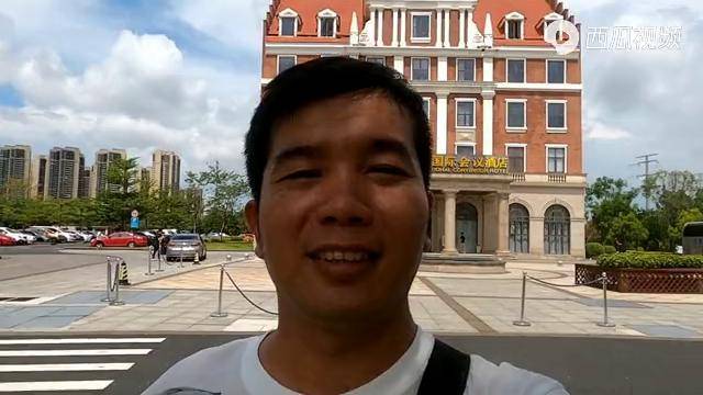 在南宁第一次见广西网红壮乡小莫真人比视频里还帅太激动了