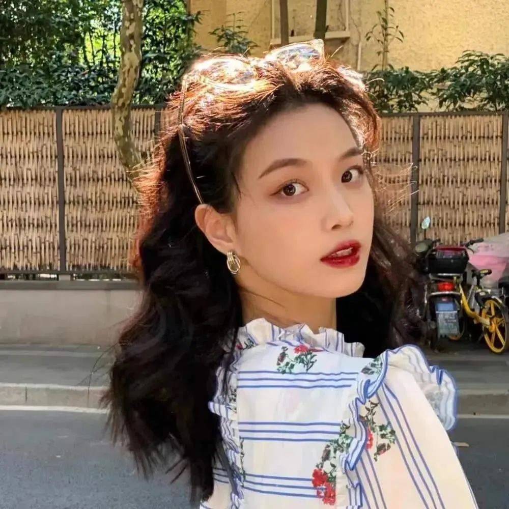 喜气洋洋传四方