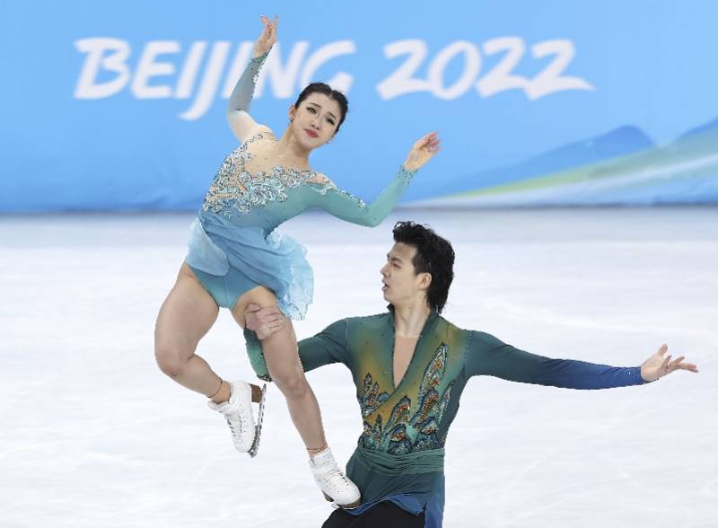 自由|“王柳组合”第12创中国冰舞冬奥最佳成绩，法国组合夺金