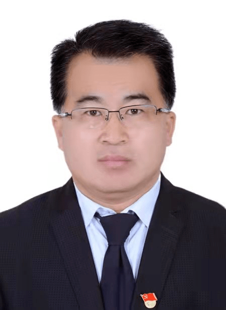 2017学年挂职山东大学附属中学副校长,现任莘县朝城镇