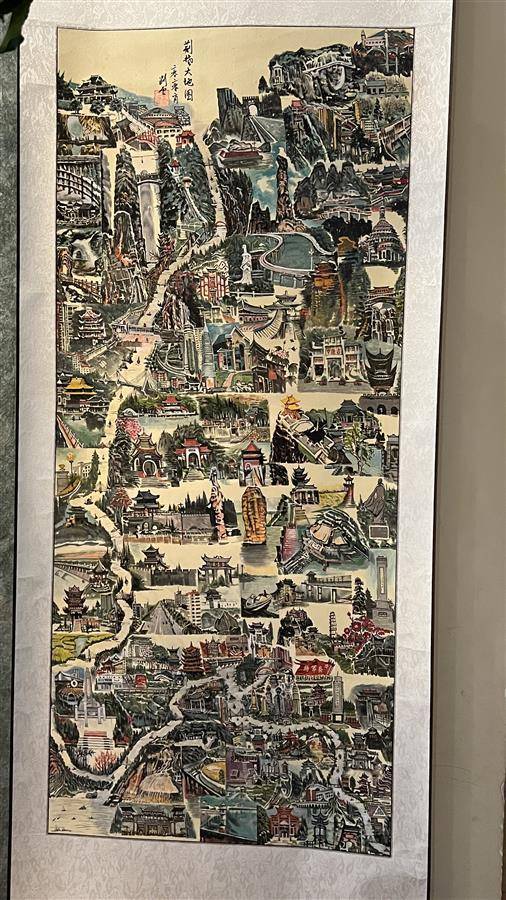 武汉八旬老人爱上国画,手画地标绘出《中国地图》《荆楚大地》《武汉