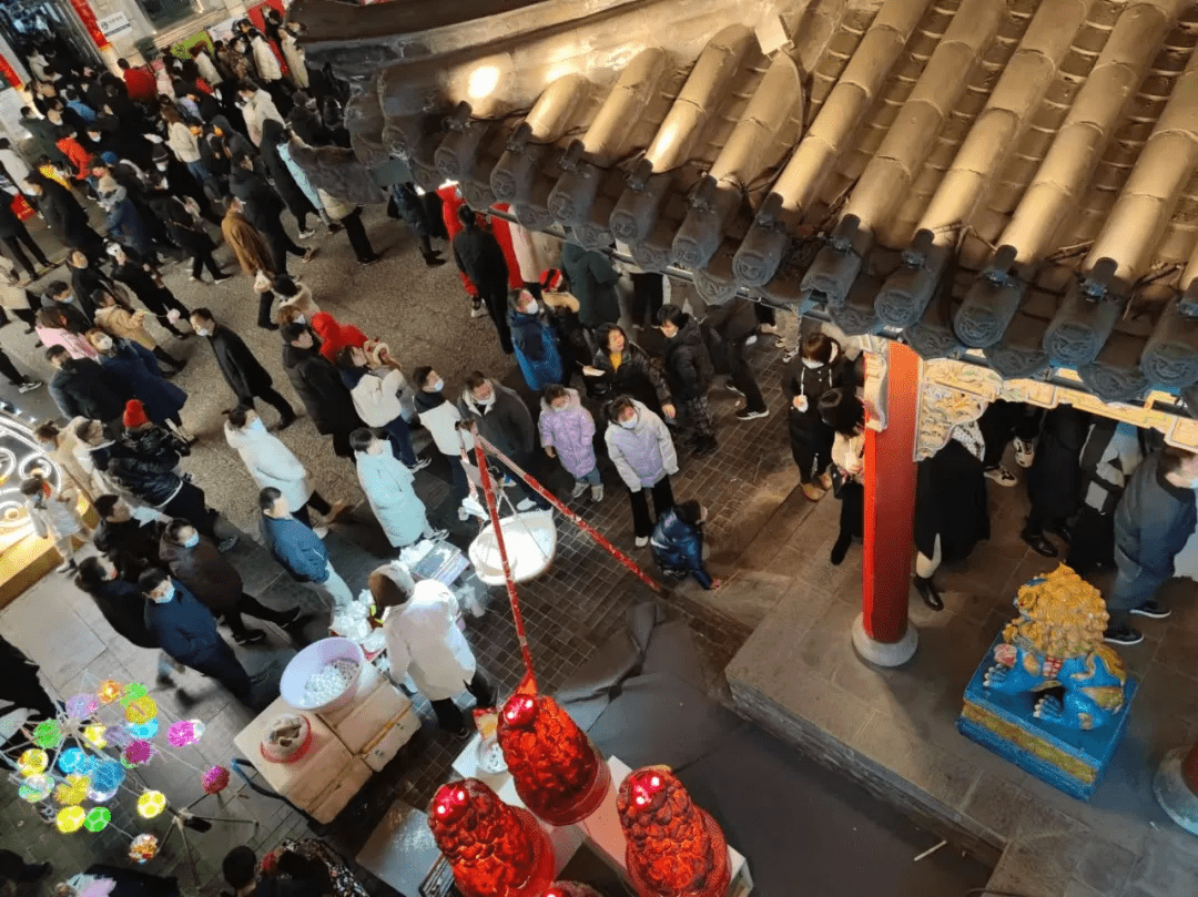 山西非遗文创集市文化庙会活动现场红红火火闹元宵