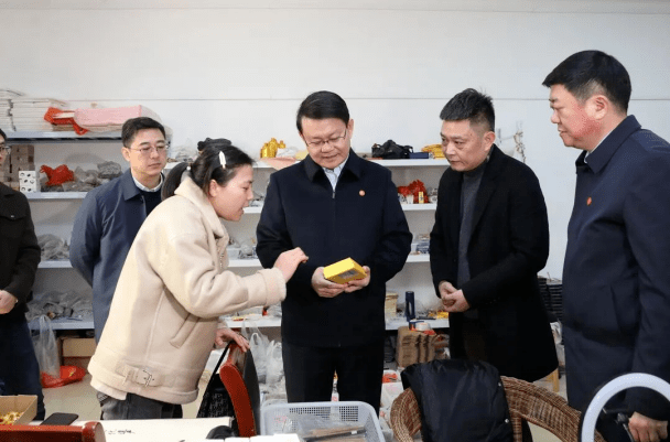 万广明在我县调研民营经济和市场主体培育工作_发展_文港_企业