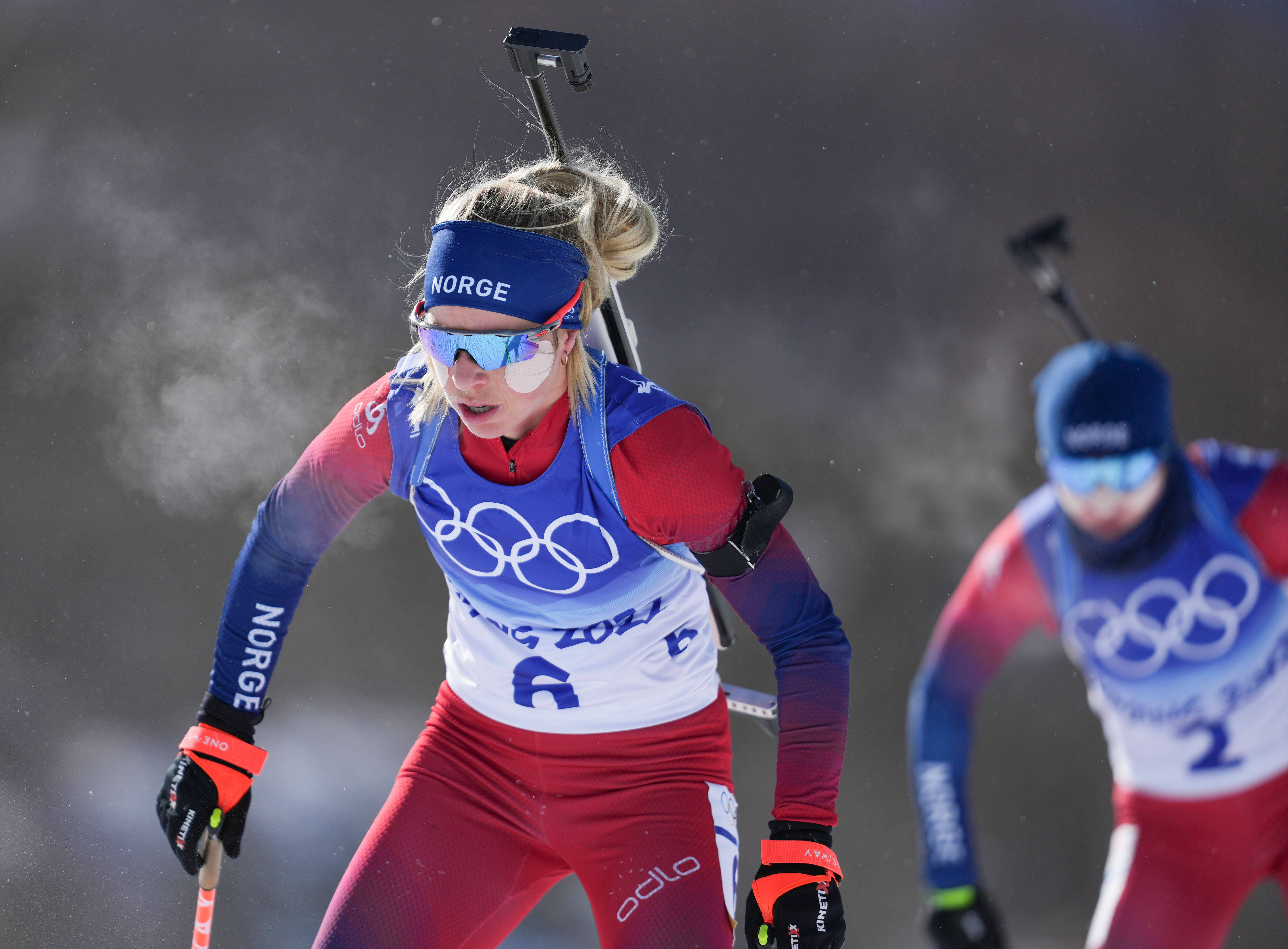 冬季两项女子125公里集体出发法国选手夺冠