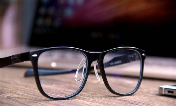 毛利|售出价格较出厂涨了1000%：眼镜行业毛利高达70%