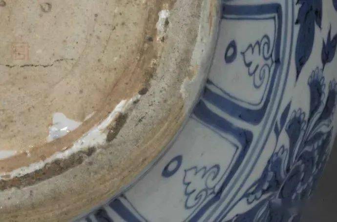 千万别踩雷:元青花瓷底足辨识要点!_瓷器_信息_元代