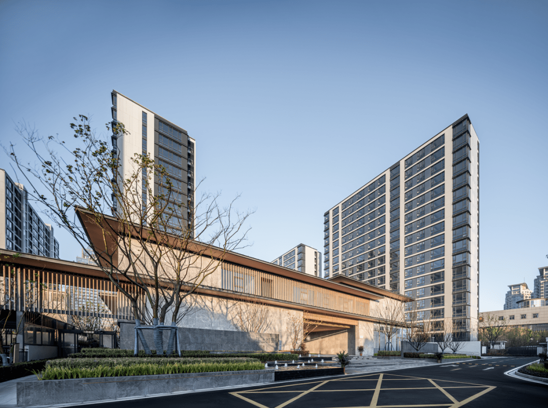 万科·江上雅苑 | 公建化立面 高还原度控制 精细化设计