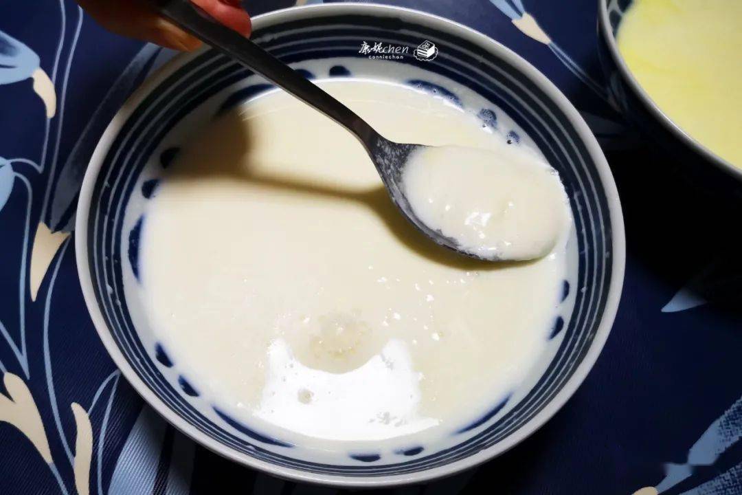 古镇|牛奶和姜汁完美结合，掌握这四要点，一次就能做好，经典广东甜品