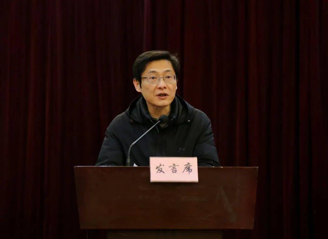 厅领导廖云东,刘克琦,叶志忠,查金滚,郭锦亮,饶雪征,李新乐出席会议