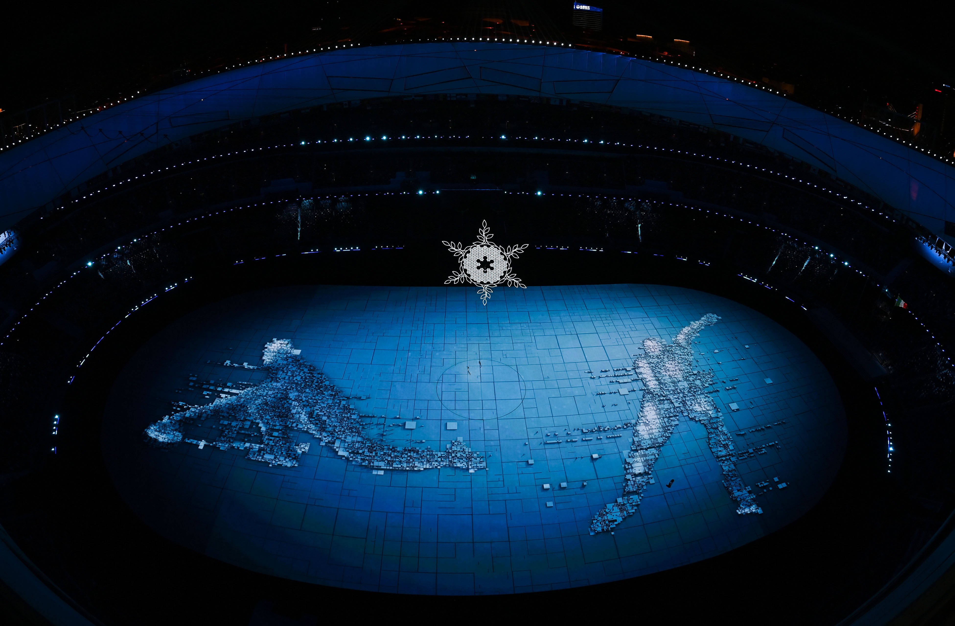 北京2022年冬奥会举行闭幕式