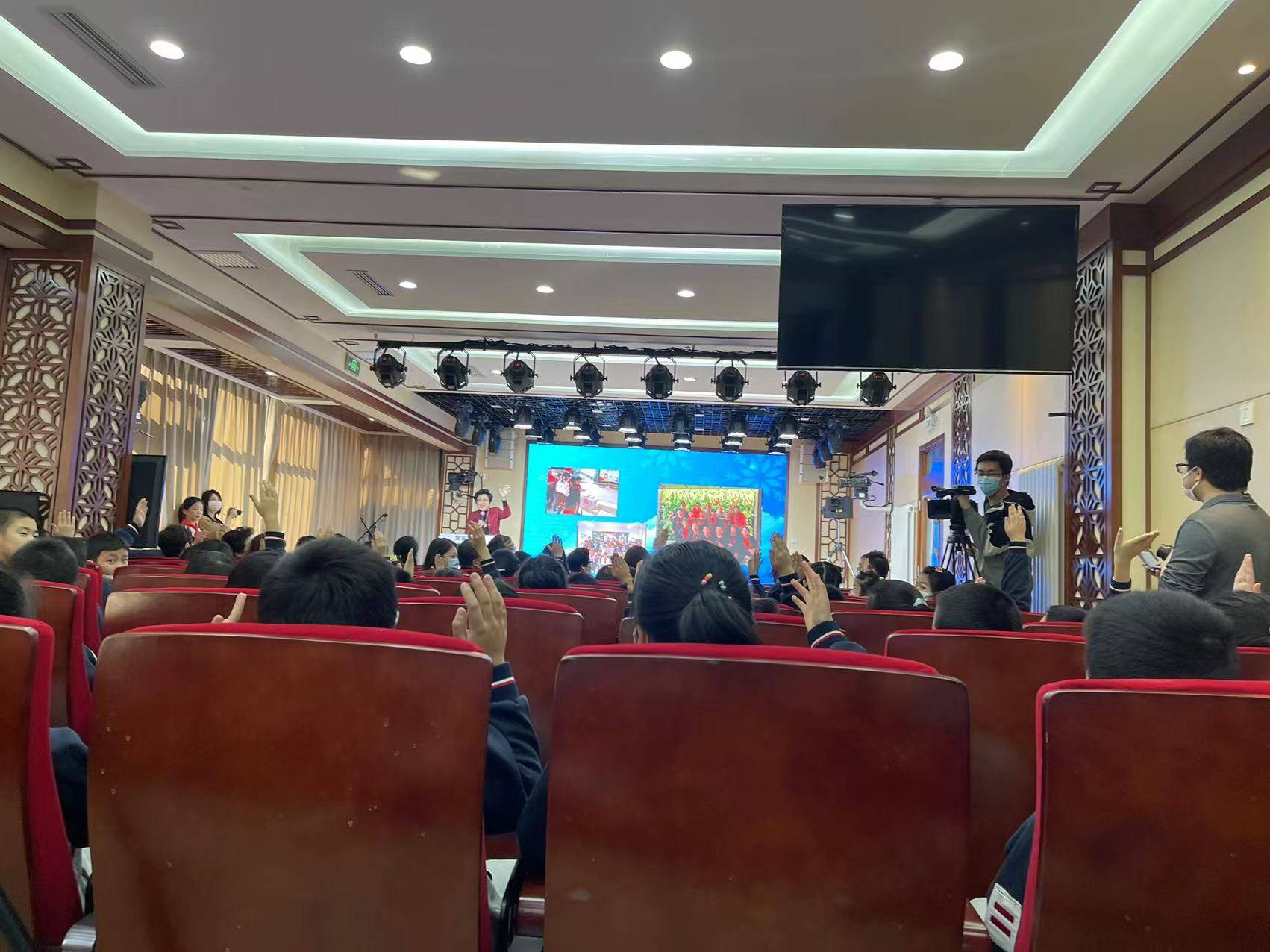 特级教师付宝环分享冬奥合唱团故事定安里小学点亮新学期