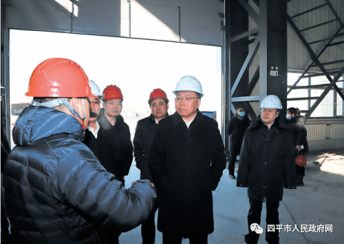 2月21日,市委书记郭灵计到双辽市以"四不两直"方式调研项目谋划及开工