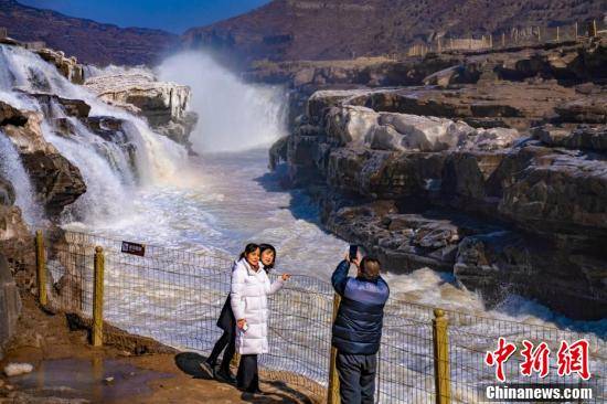 陕西|冰凌消融 黄河壶口瀑布再现壮丽景观