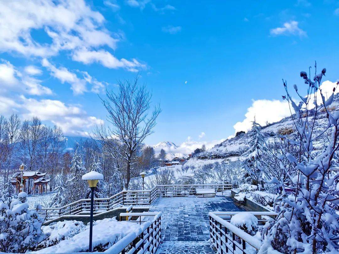 泸沽湖又双叒下雪啦绝美雪景爱了爱了