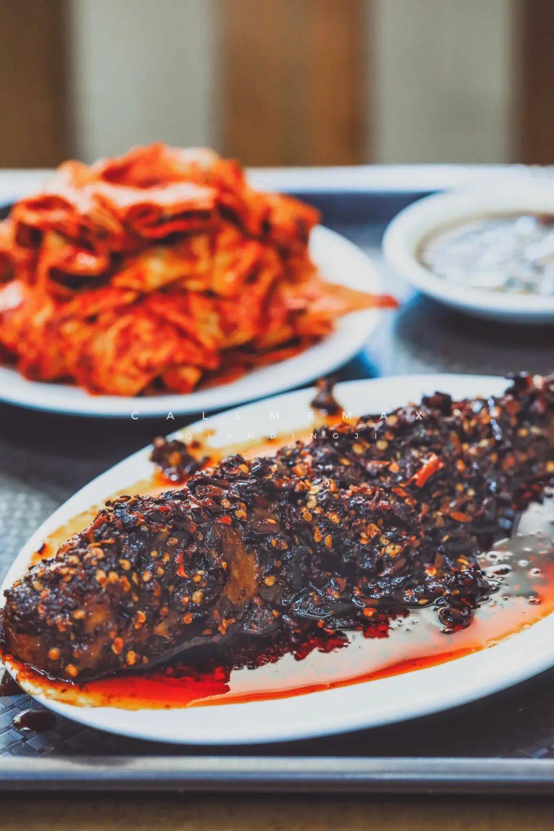 张滨生他爸已经死去很多年了,当初车辆厂买断他工龄