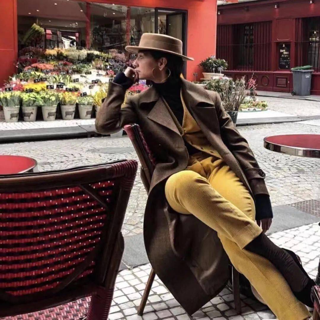 毛衣这样的春天，我们都需要羊绒