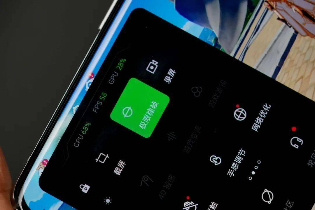 绿厂刚刚发布的这款新机，居然也找了哈苏。。。