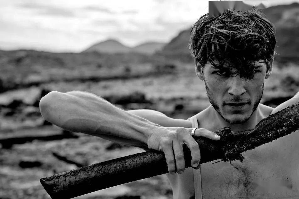 世界芭蕾明星hugo谈自己的舞蹈人生再看人家是咋练功的