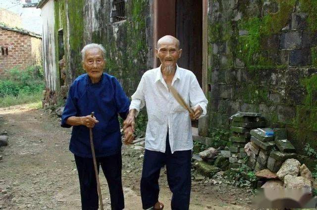 刘秀荣_彭思成_生活