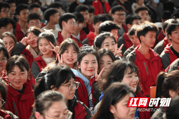 湖南蓝山丨决战高考百日誓师