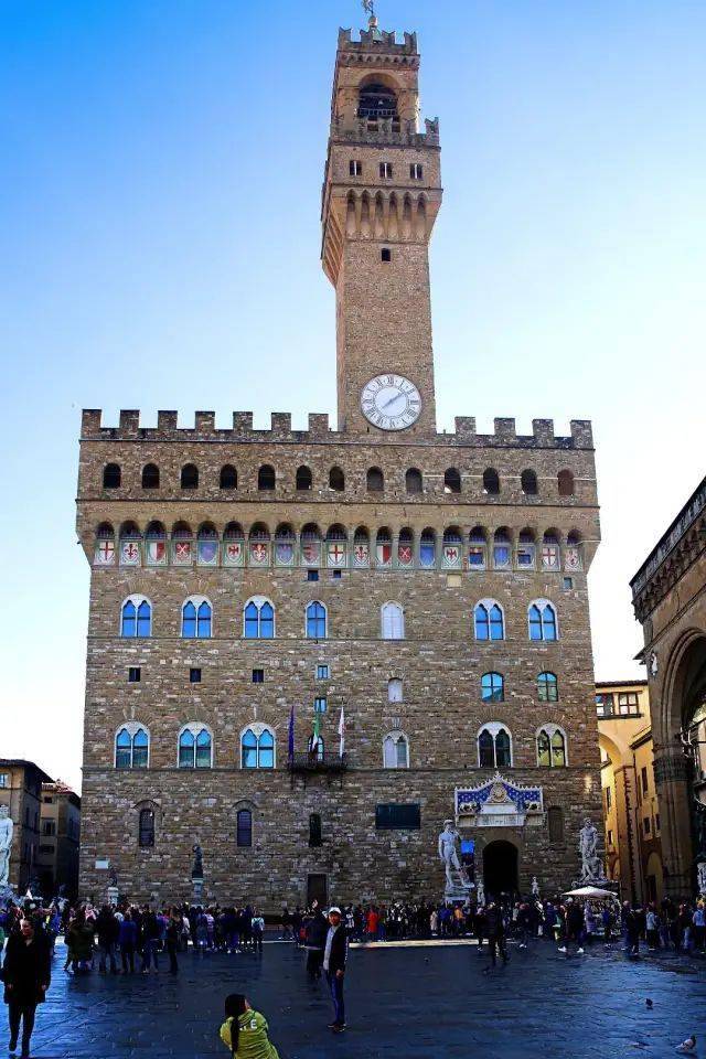 佛罗伦萨维琪奥宫上