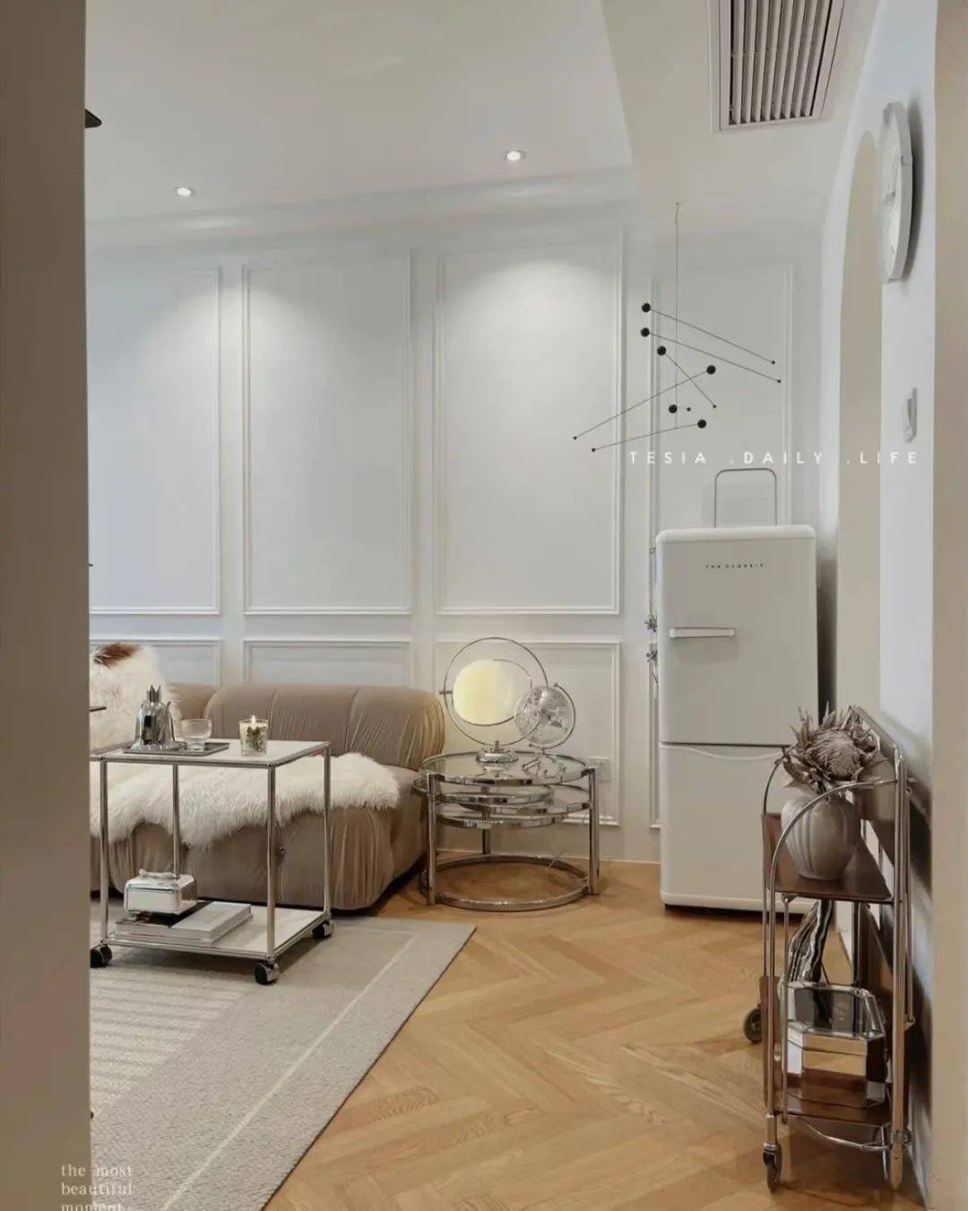 社交单身女孩高质量生活曝光！不结婚、不社交，独居95㎡：我的快乐你想象不到！