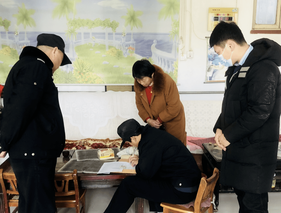 人和街道社区卫生服务中心爱严重精神障碍患者走访服务暖人心