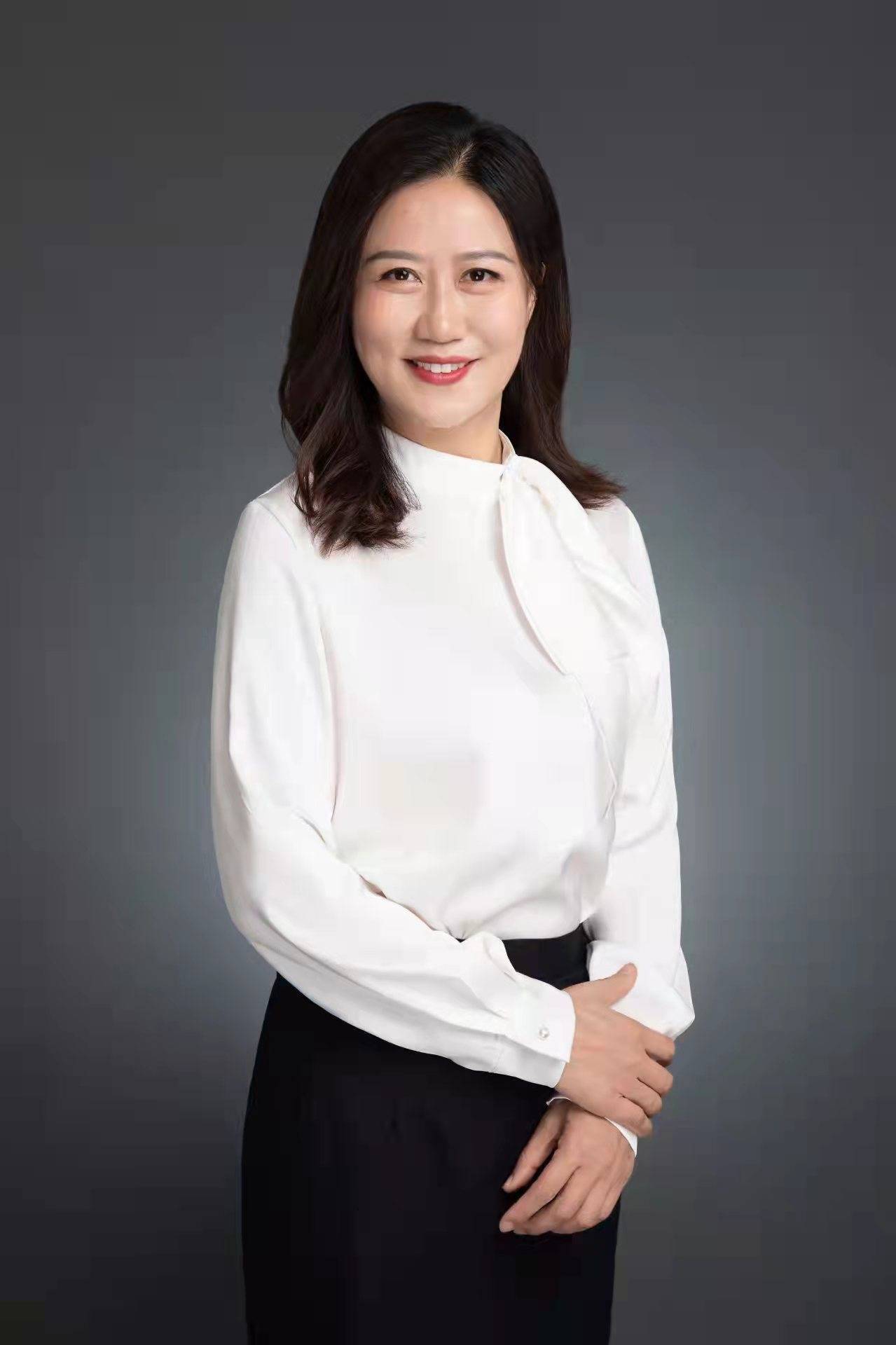黄细花代表：建议全面放开生育政策，6岁前每月发育儿补贴
