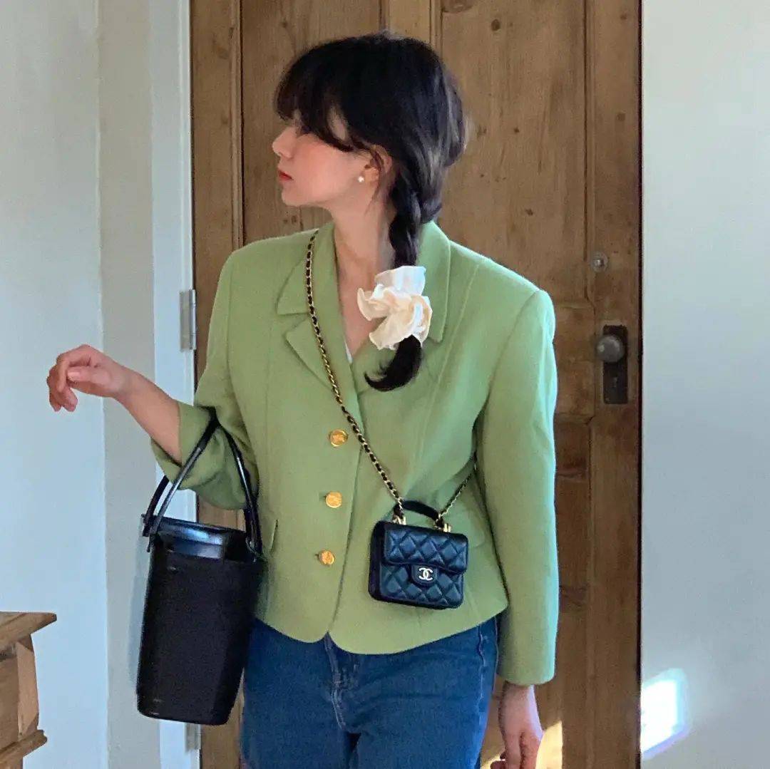 串珠就是这个小姐姐，一口气带火了好几样单品！