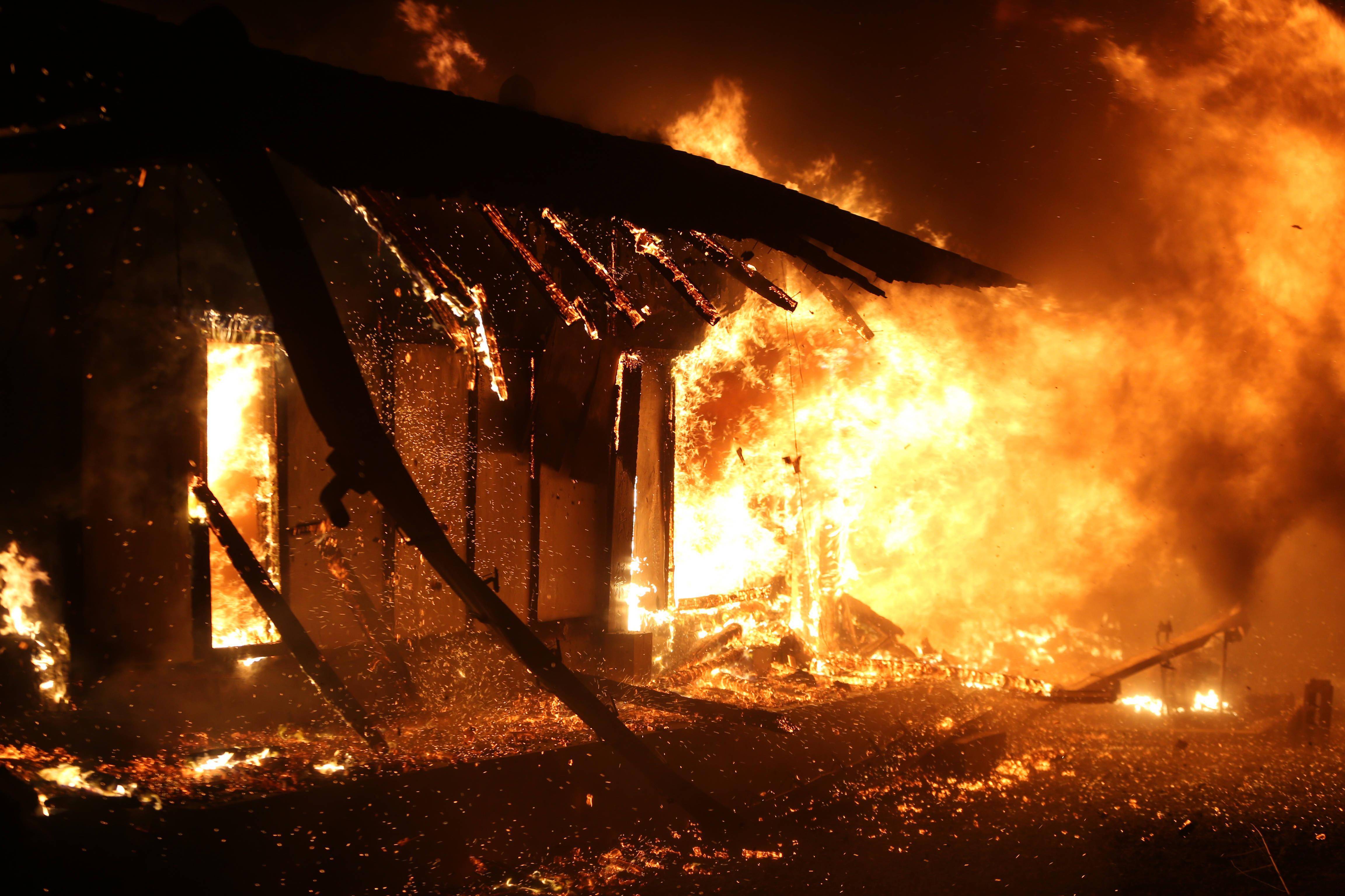 韩国:山火肆虐