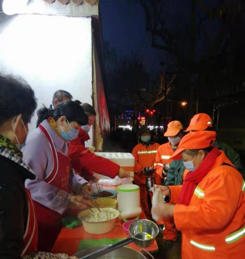 食材|河南男子业余开起爱心粥店，9年送出20多万份免费早餐