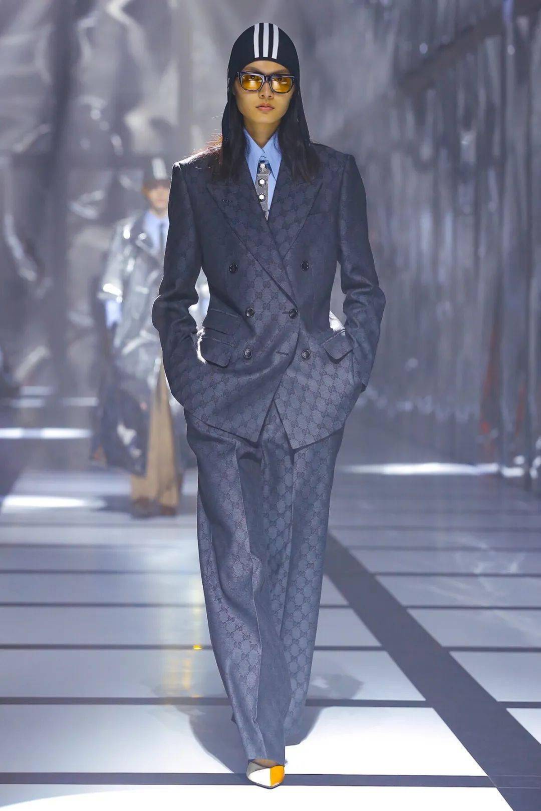 系列 怀孕7个月,裸着肚子出去“蹦迪”?姐你真的不怕孩子冻着吗...