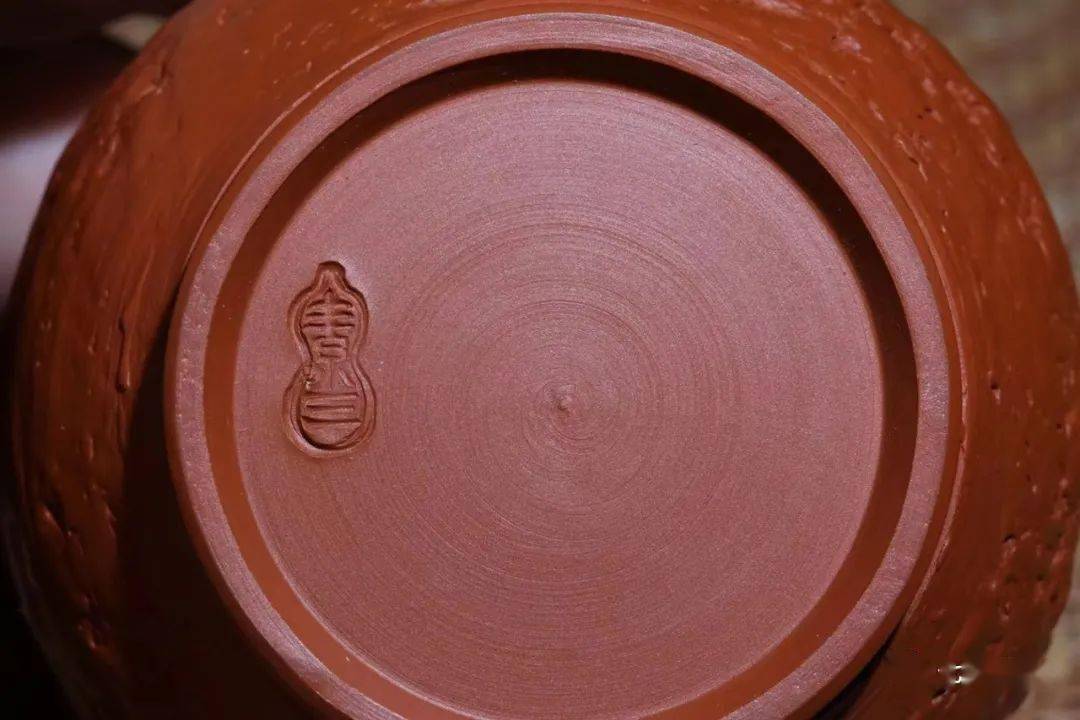 好器秒杀日本已故常滑烧名家井上素三作趣味品杯