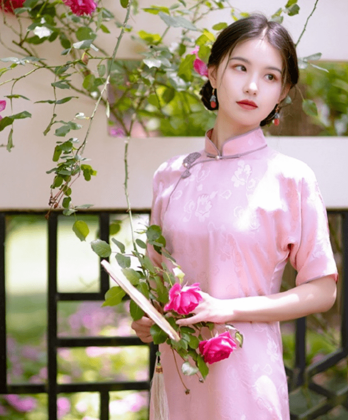 女子温婉一世芳华