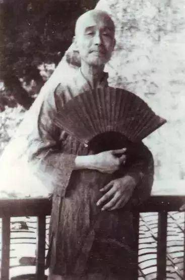 中国有名な 弘一法師 李叔同 芸術対聯《華厳・雲何修習佛功徳、猶如蓮華不著水 中国有名な 弘一法師 李叔同 芸術対聯《華厳・雲何修習佛功徳