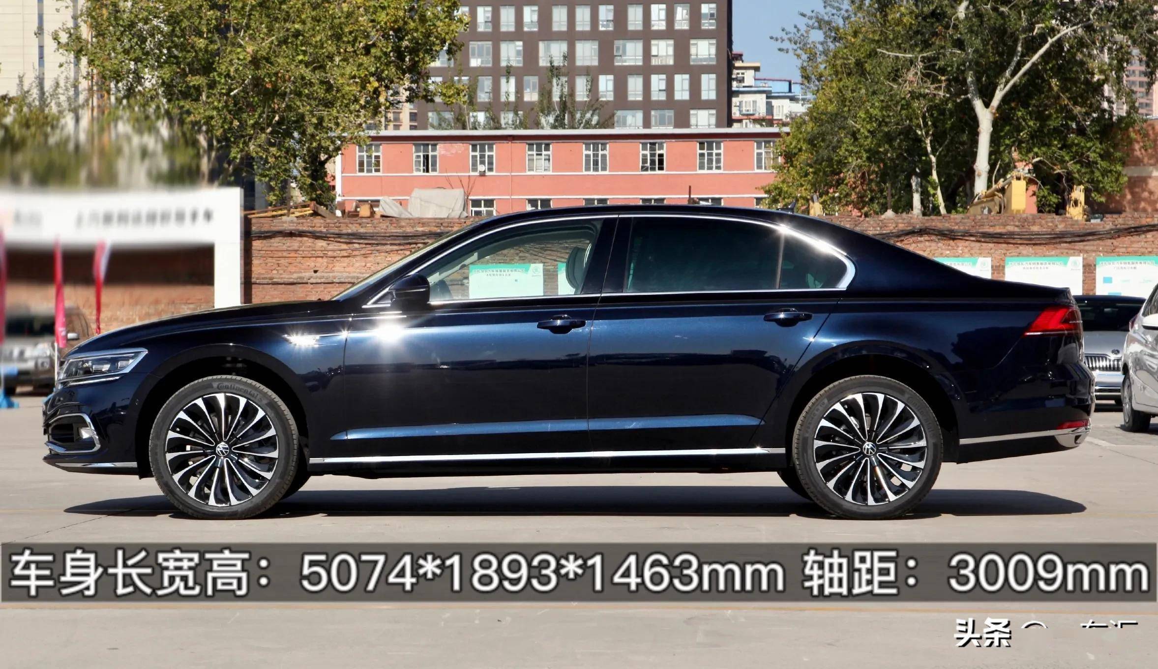 2021款大众辉昂380tsi旗舰版为它放弃bba值不值