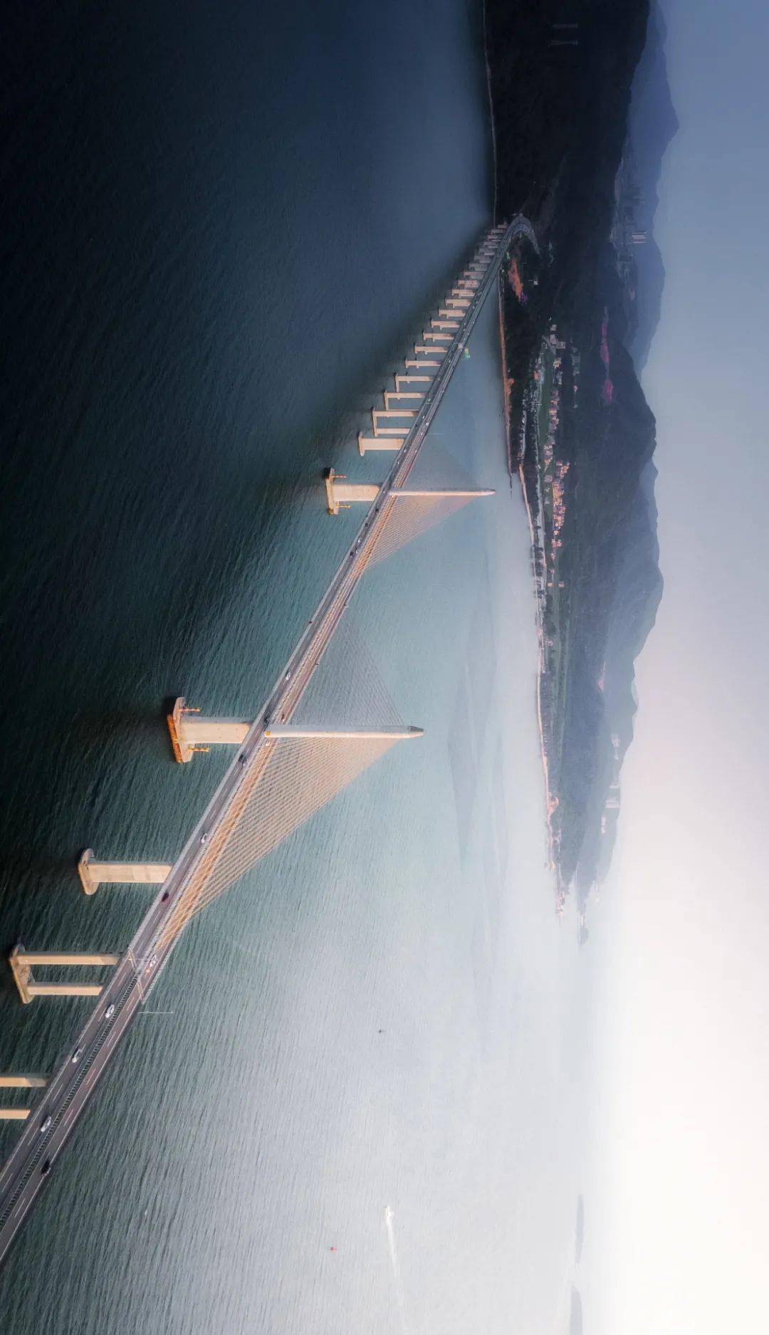 惠州海湾大桥全长2741米是我市第一座跨海大桥从市区驾车前往巽寮湾经