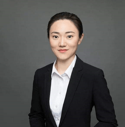 那些业绩曲线惊艳的女基金经理这样看2022年投资