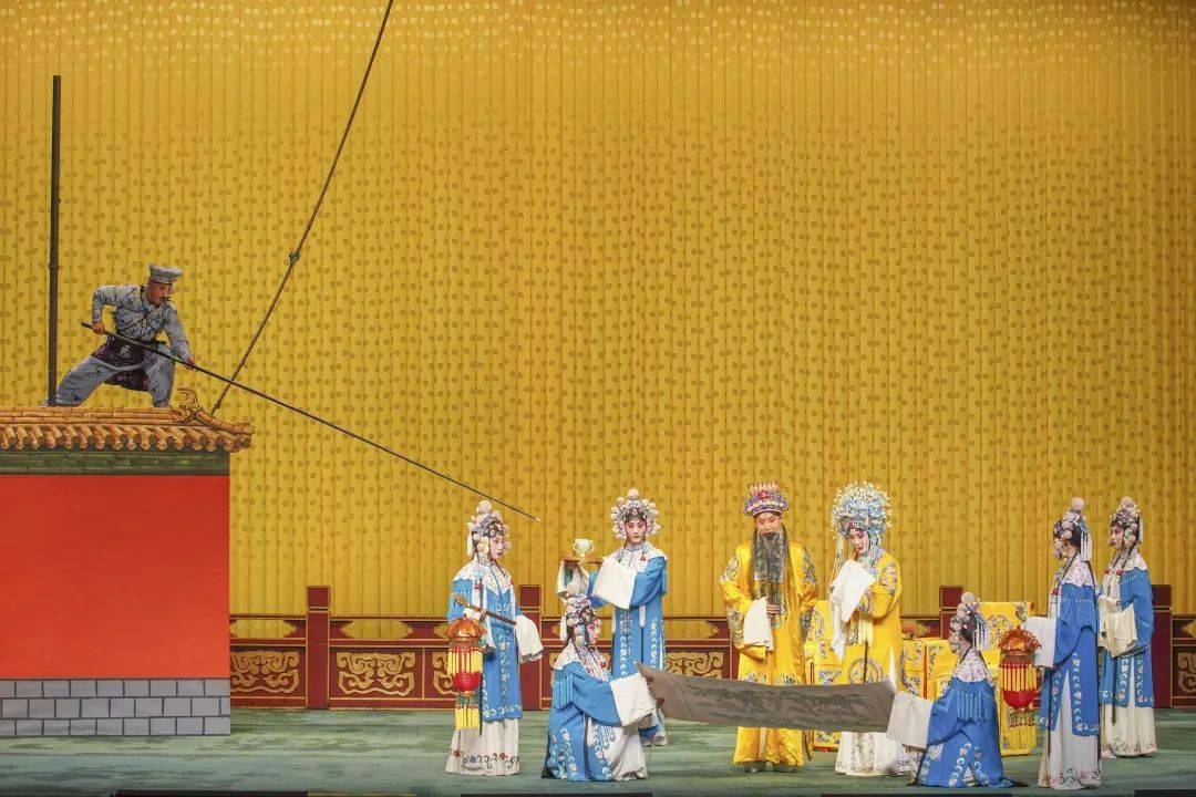 武彩京华京剧三盗九龙杯即将上演