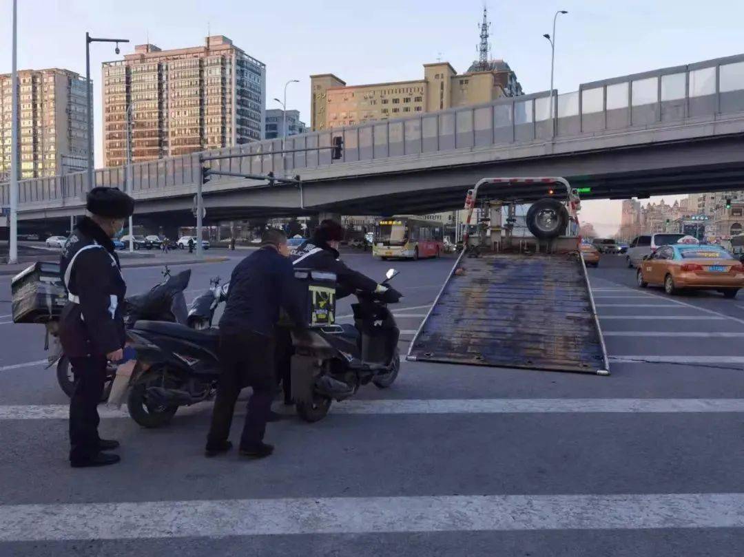 【核心使命2022】天氣轉暖 這類車輛違法增多 堅決取締_摩托車_電動車