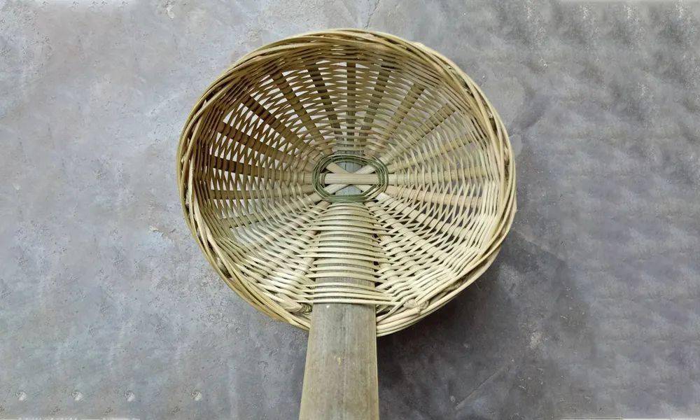 (竹笊篱)(7)寻找.后作"找".