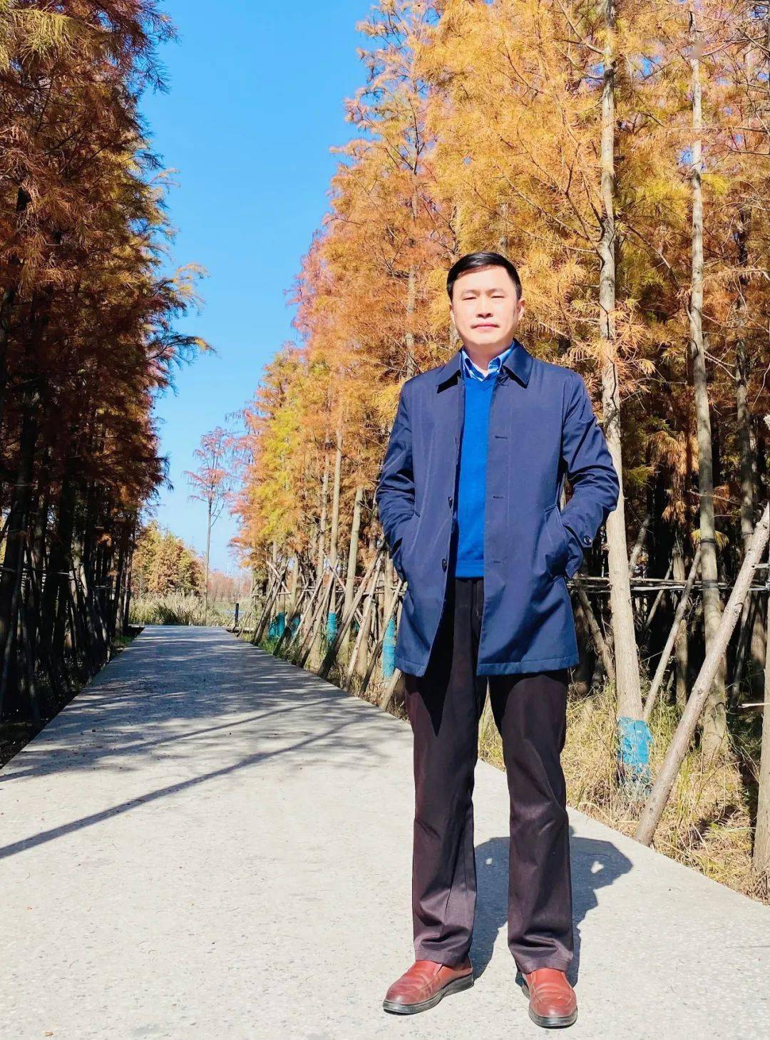 数字商务青年谈三刘仁文以数字化助力消费中心城市打造