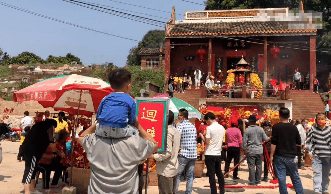 今天兴业蒲塘镇很热闹哟,你有去吗?