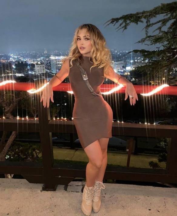 哥伦比亚性感辣妹nathalieparis异域风情电力十足